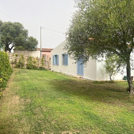 Lo Stazzo Di Wally Casa de hóspedes Porto Pollo Exterior foto